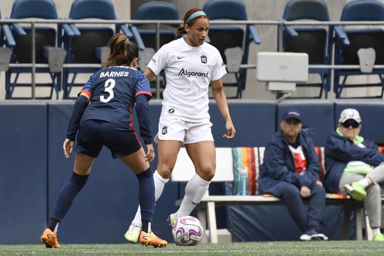 11 Quick Stats: OL Reign vs. Gotham