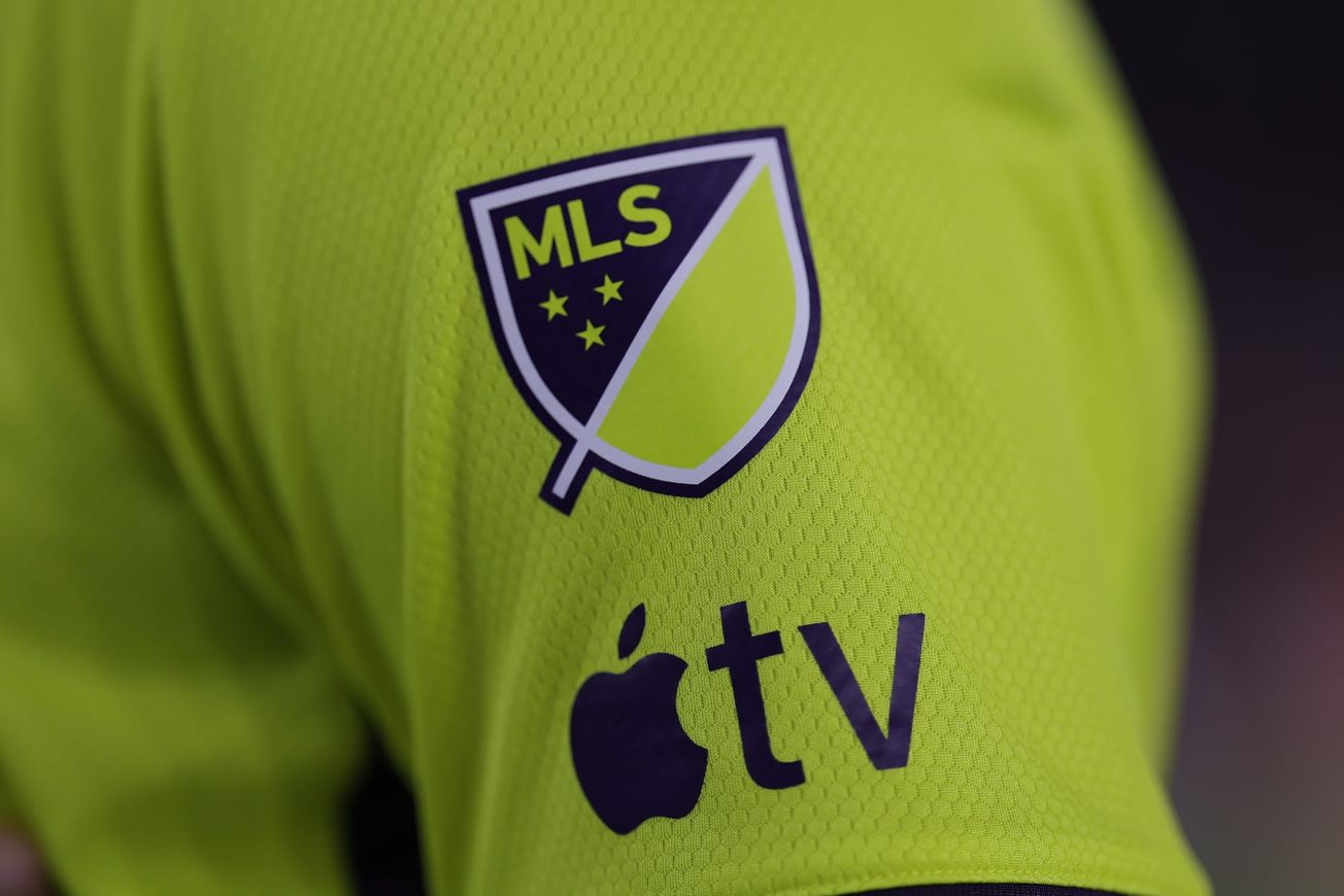 Ship's Log, Jan. 19: Why can't we watch preseason?