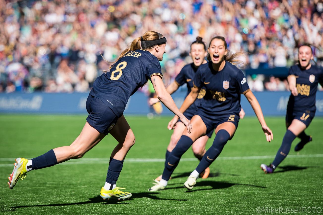Seattle Reign FC kick off 2024 season with 1-0 win over Washington Spirit