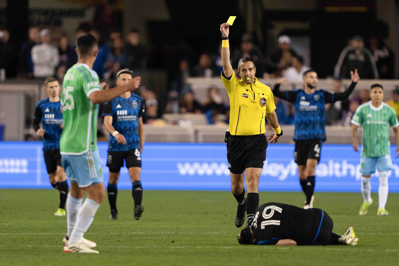 Union referees will return to work, PRO ends lock out