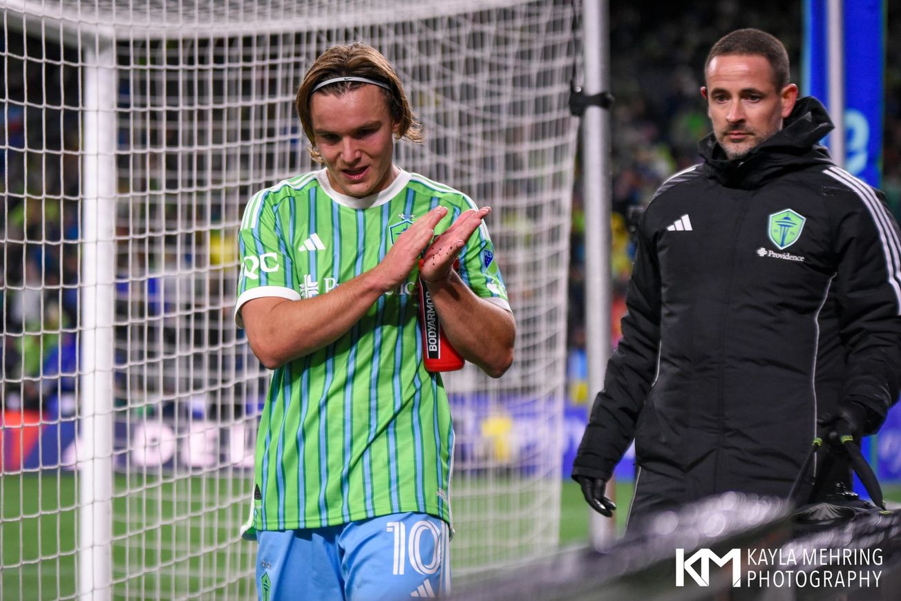 Pedro de la Vega out 6-8 weeks