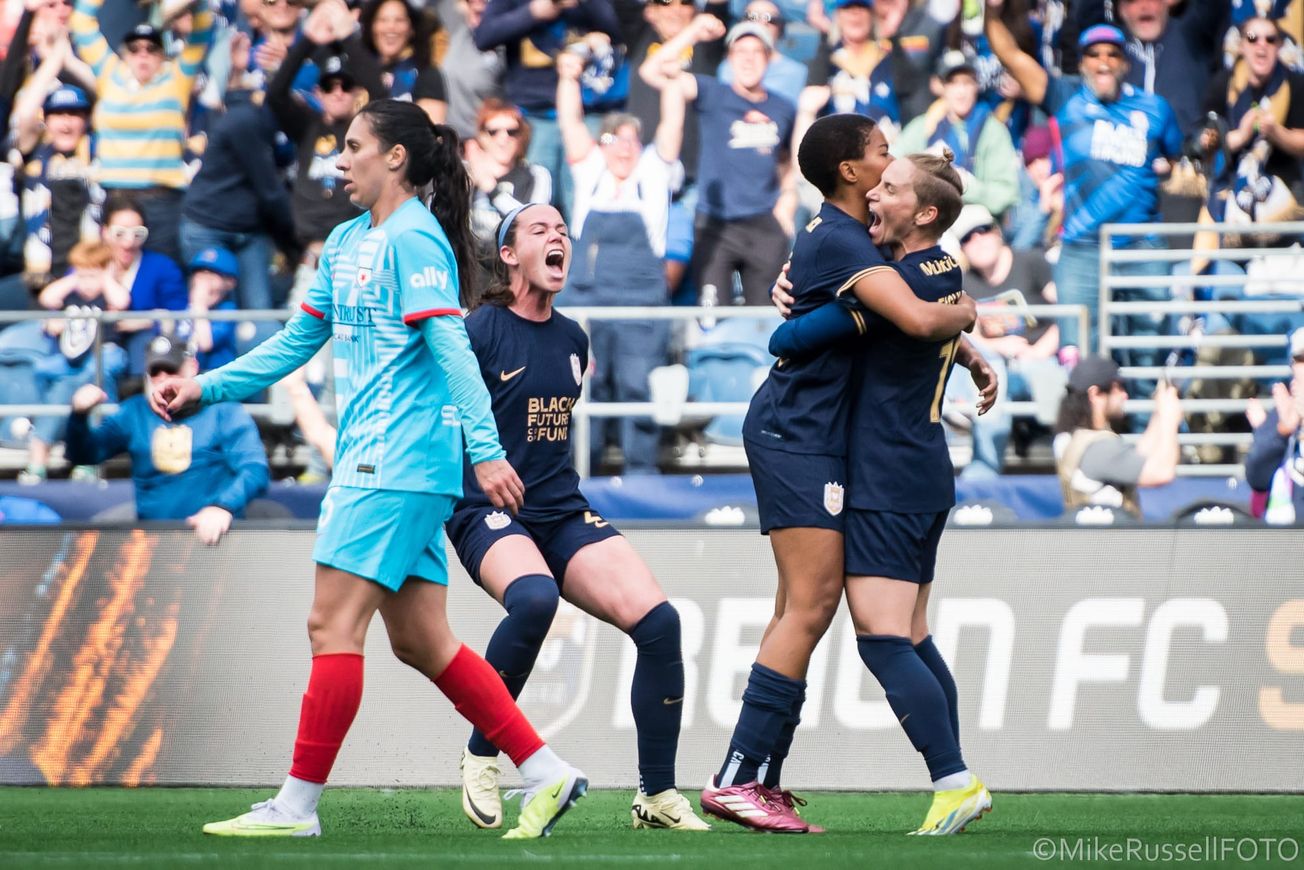Seattle Reign falls 2-1 to Chicago Red Stars