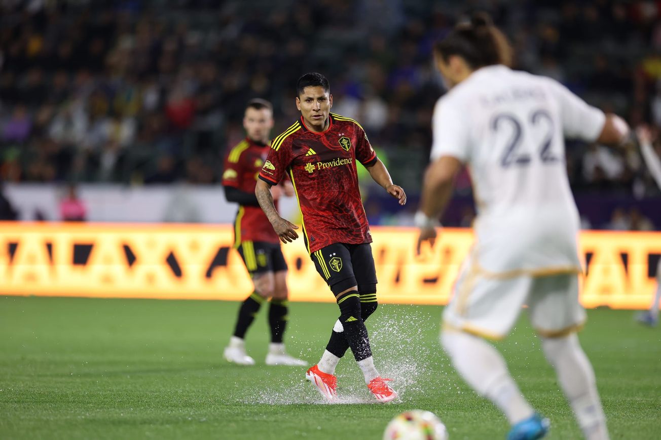 Sounder Strategy: Galaxy fall back to earth