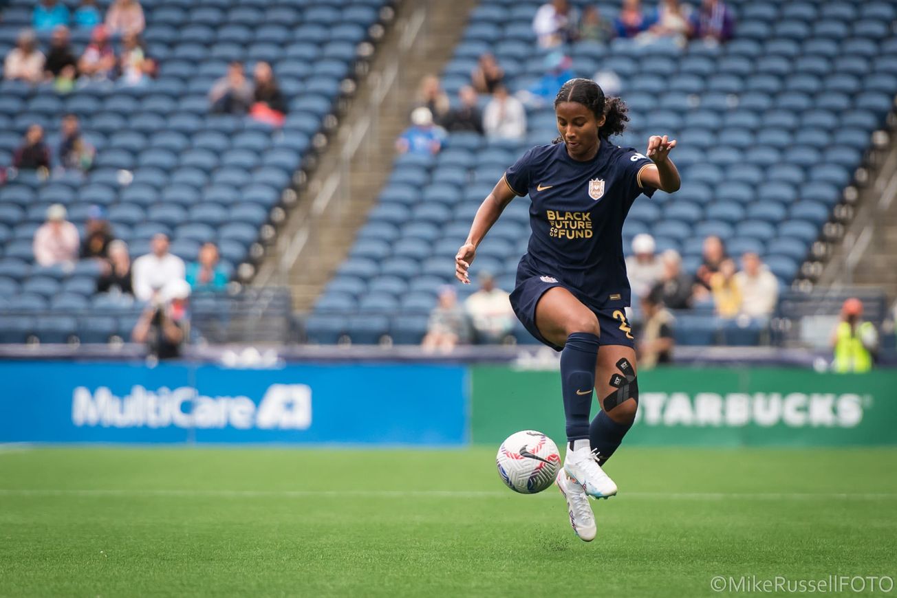 Seattle Reign defender Ryanne Brown out for season with torn ACL