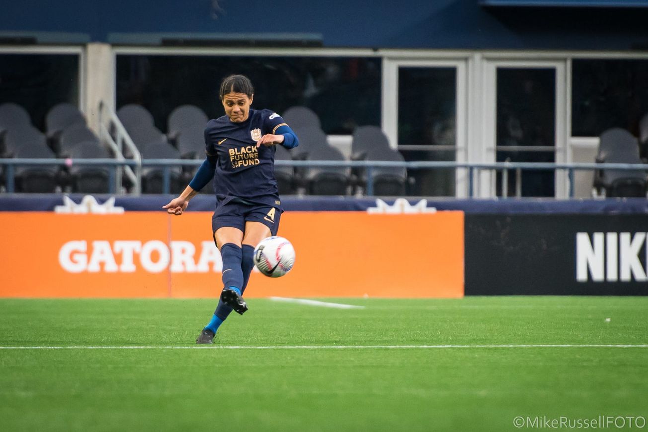 Seattle Reign send Alana Cook to Kansas City