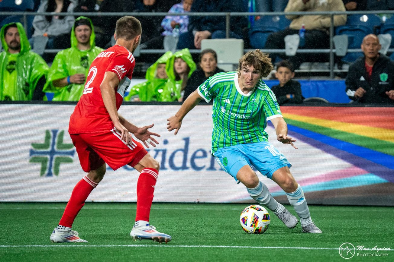 Pedro de la Vega flashes glimpses of his potential