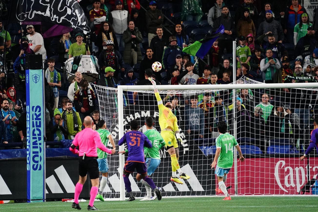 Nos Audietis: Comfy or not, Sounders are in driver’s seat