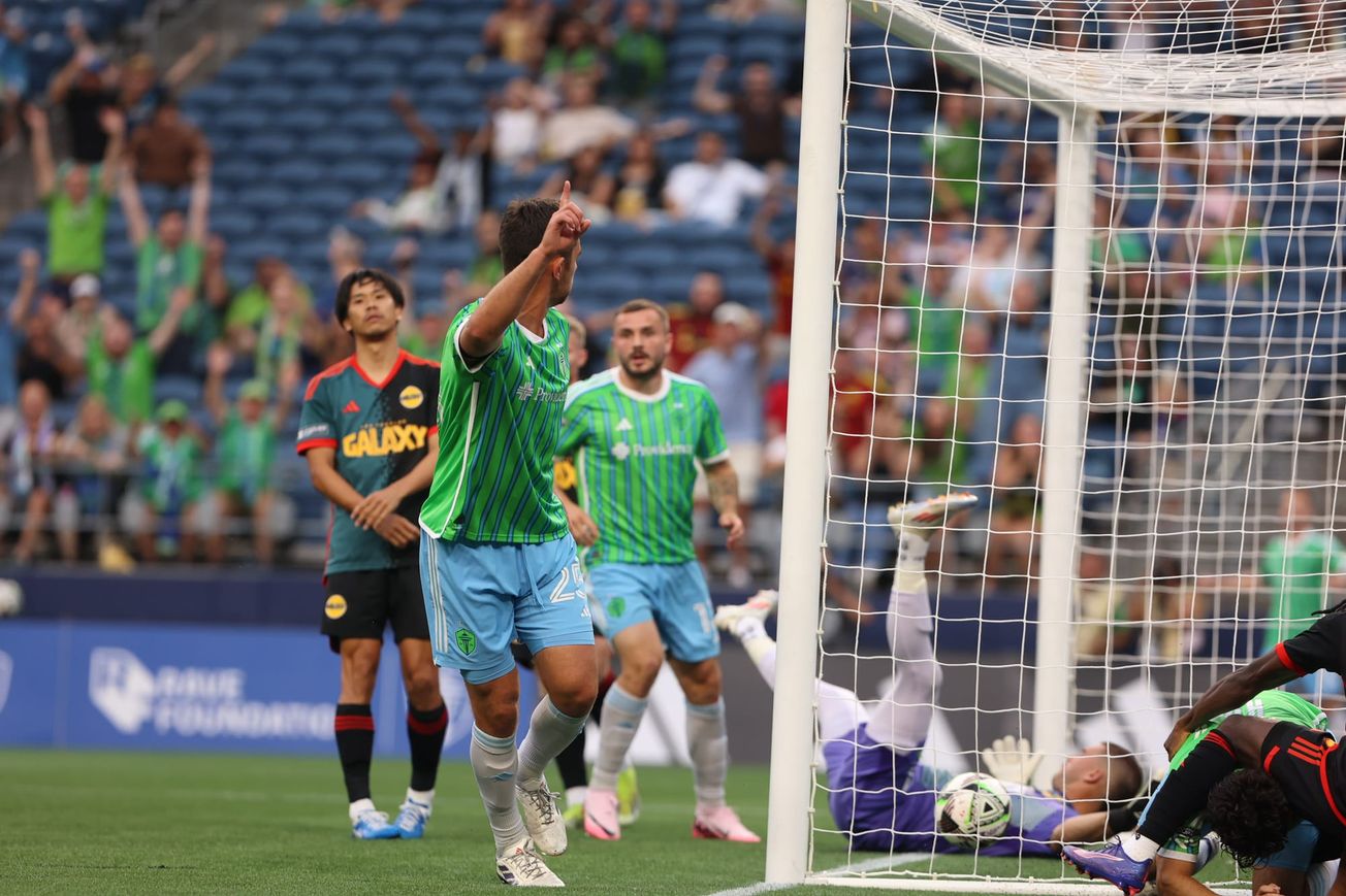 Sounders will face LA Galaxy in Western Conference finals