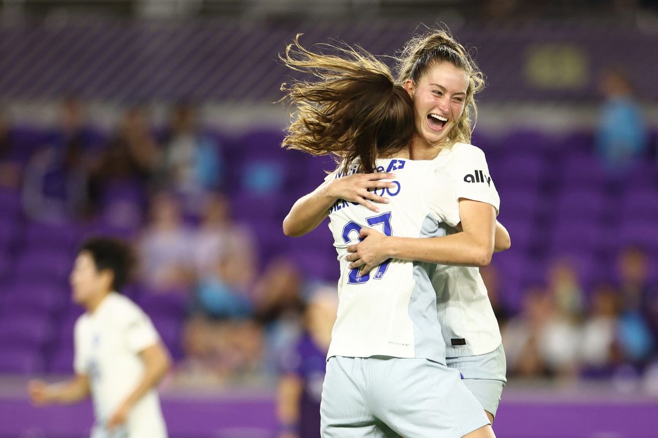 Reign season ends with 3-2 loss in Orlando