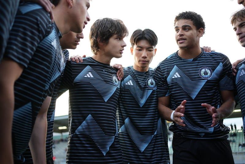 Ship's Log, April 5: Capturing the moment