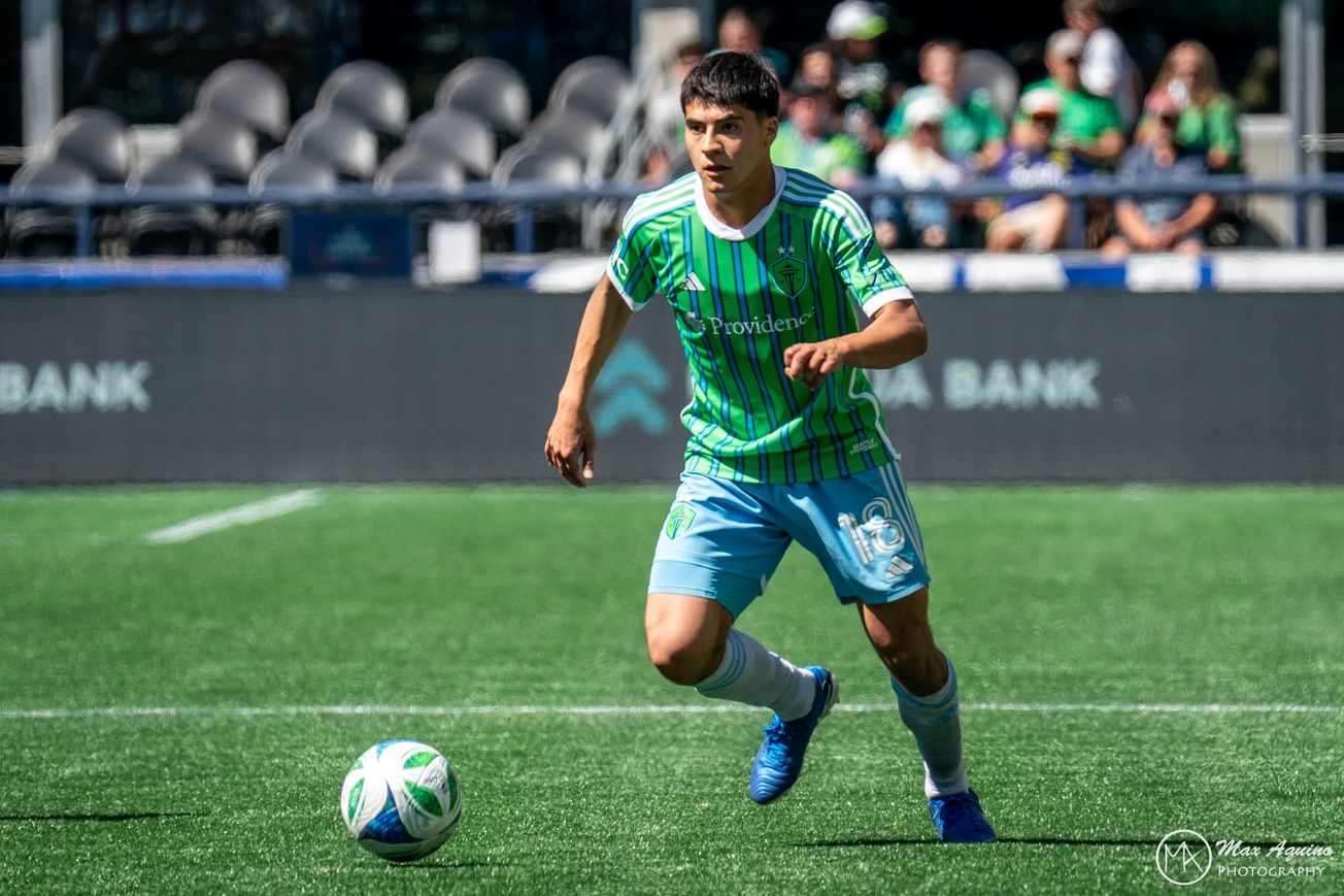 Obed Vargas would become U22 if he signs extension