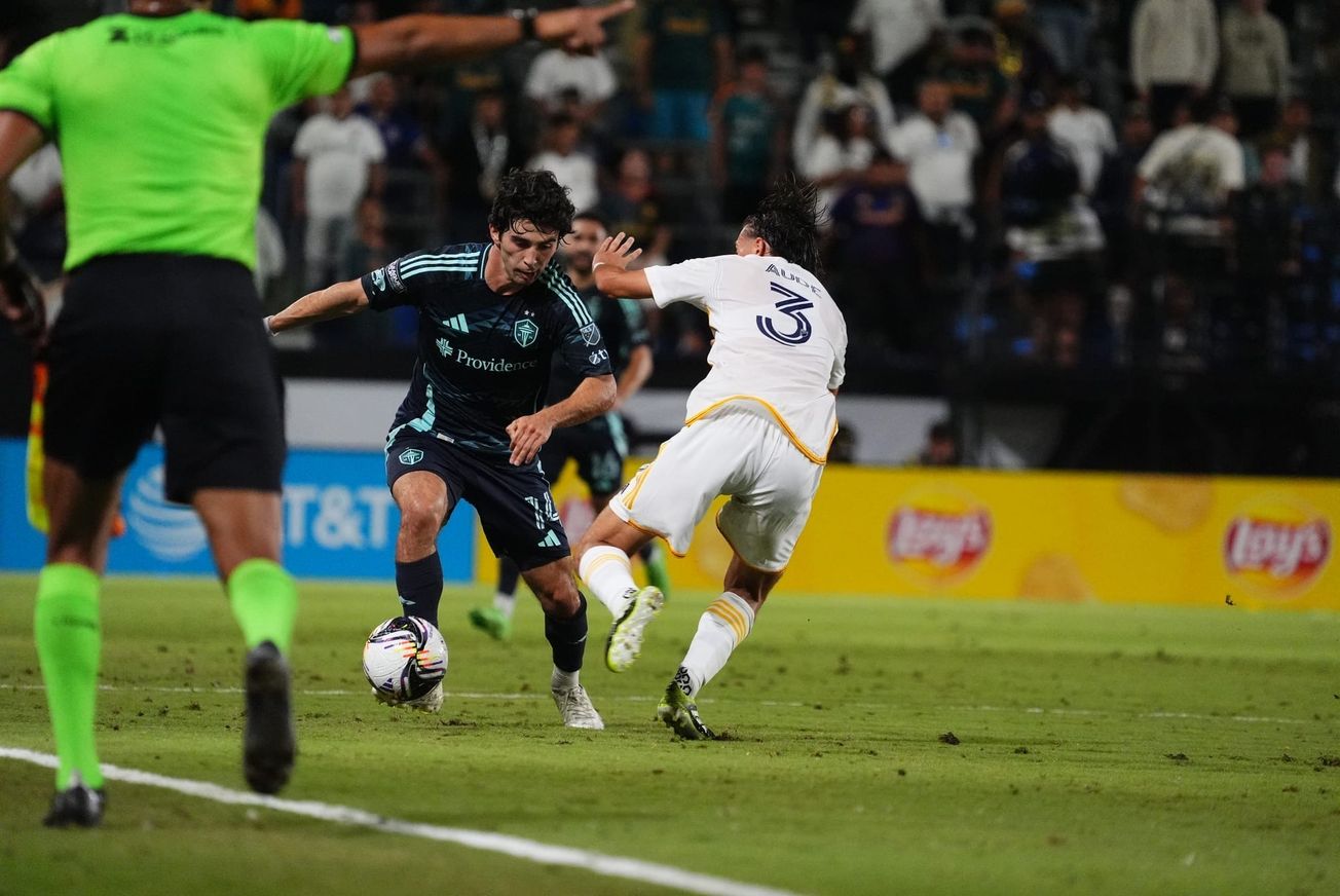 Sounders invite Messi fans to swap jersey for Paul Rothrock kit