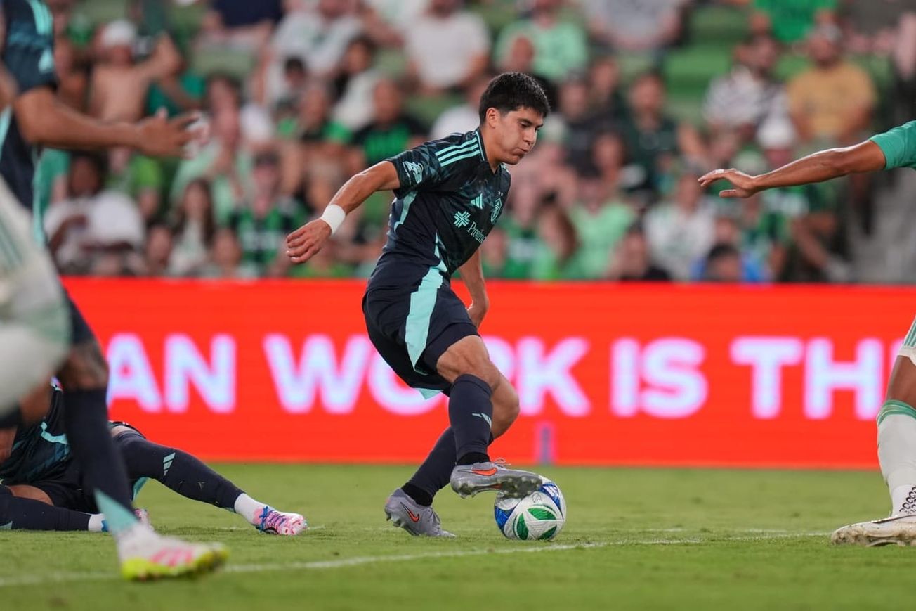 Obed Vargas named finalist for Young Player of the Year