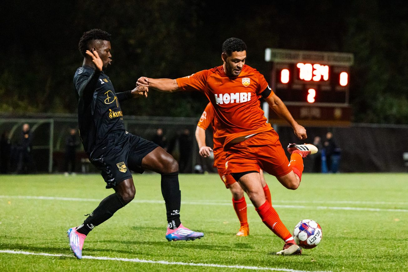 Club Co-Founder Lamar Neagle takes a shot on goal in 4th Round Open Cup Qualifying