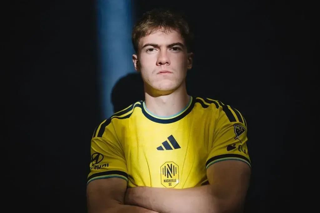 Reed Baker-Whiting officially moved to Nashville SC