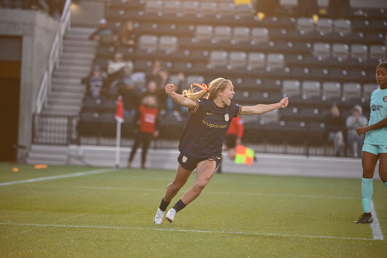 Reign vs. Current: Highlights, stats, quotes