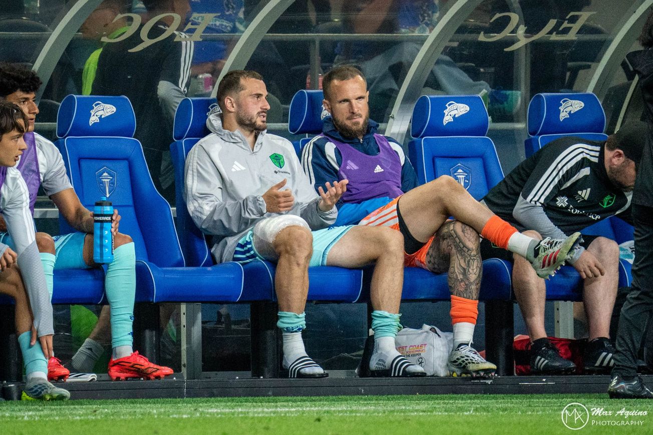 Jordan Morris out 'a minimum' of four weeks with quad injury
