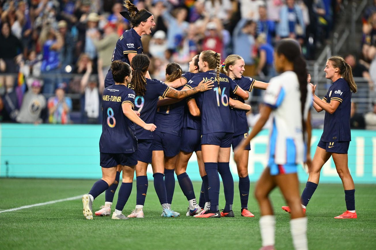 Reign narrowly dominate Chicago, 1-0