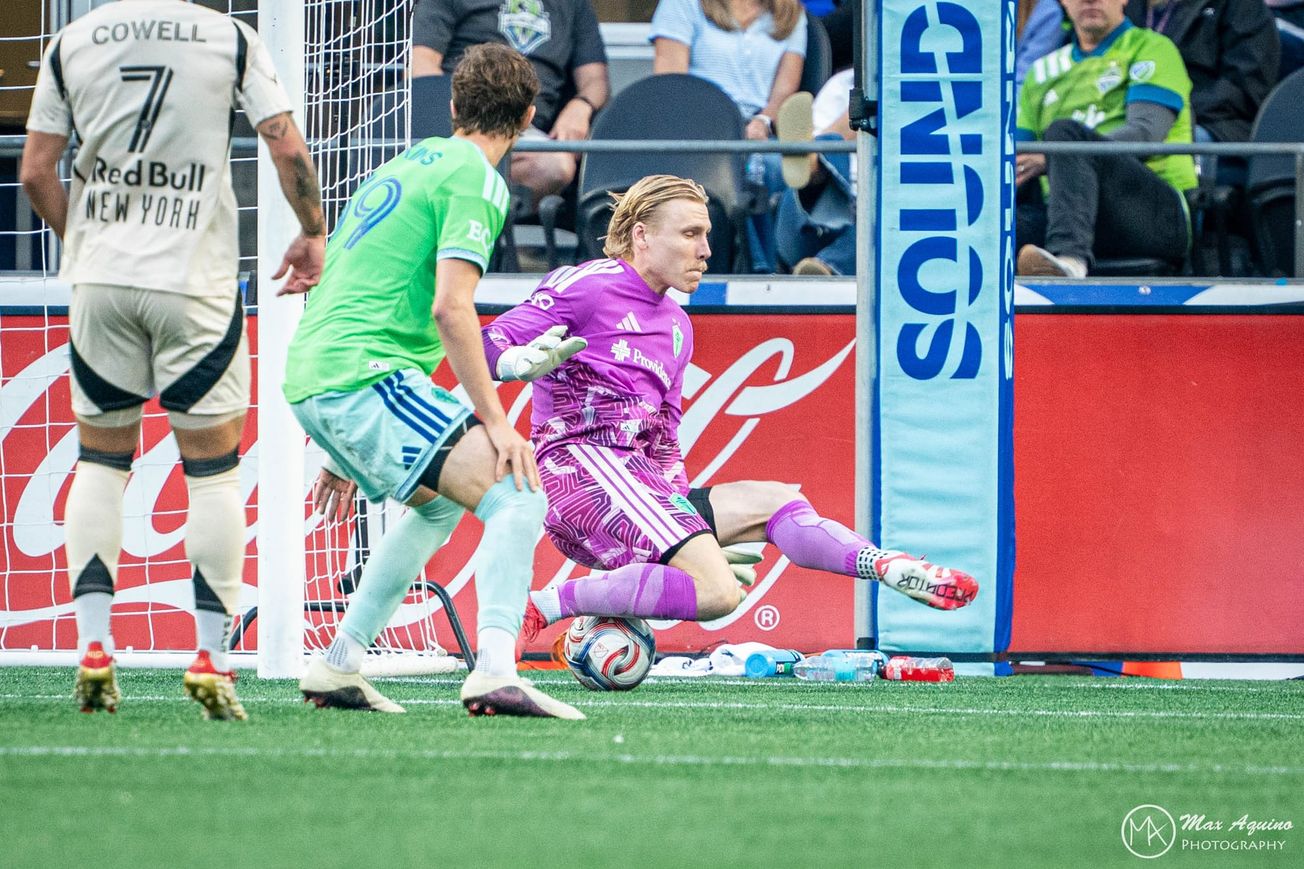Andrew Thomas comes up big when Sounders’ need him most