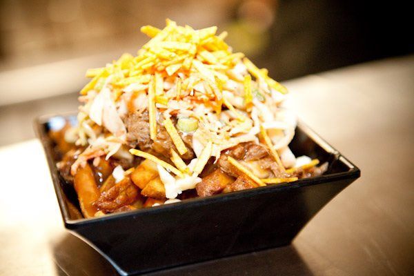 La poutine, un plato muy famoso en Quebec