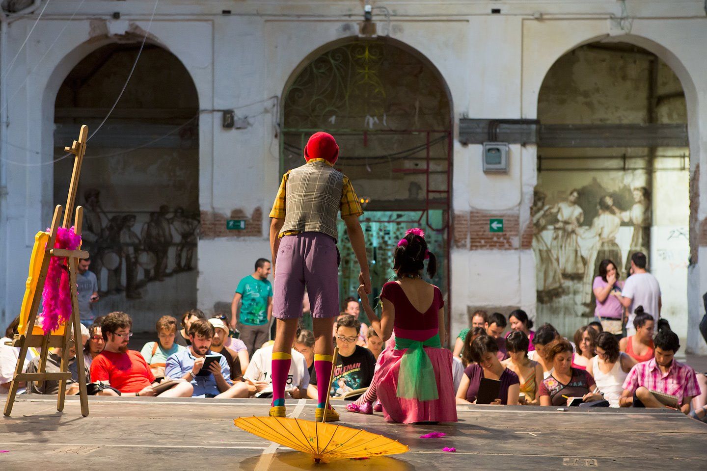Representación teatral en la Tabacalera