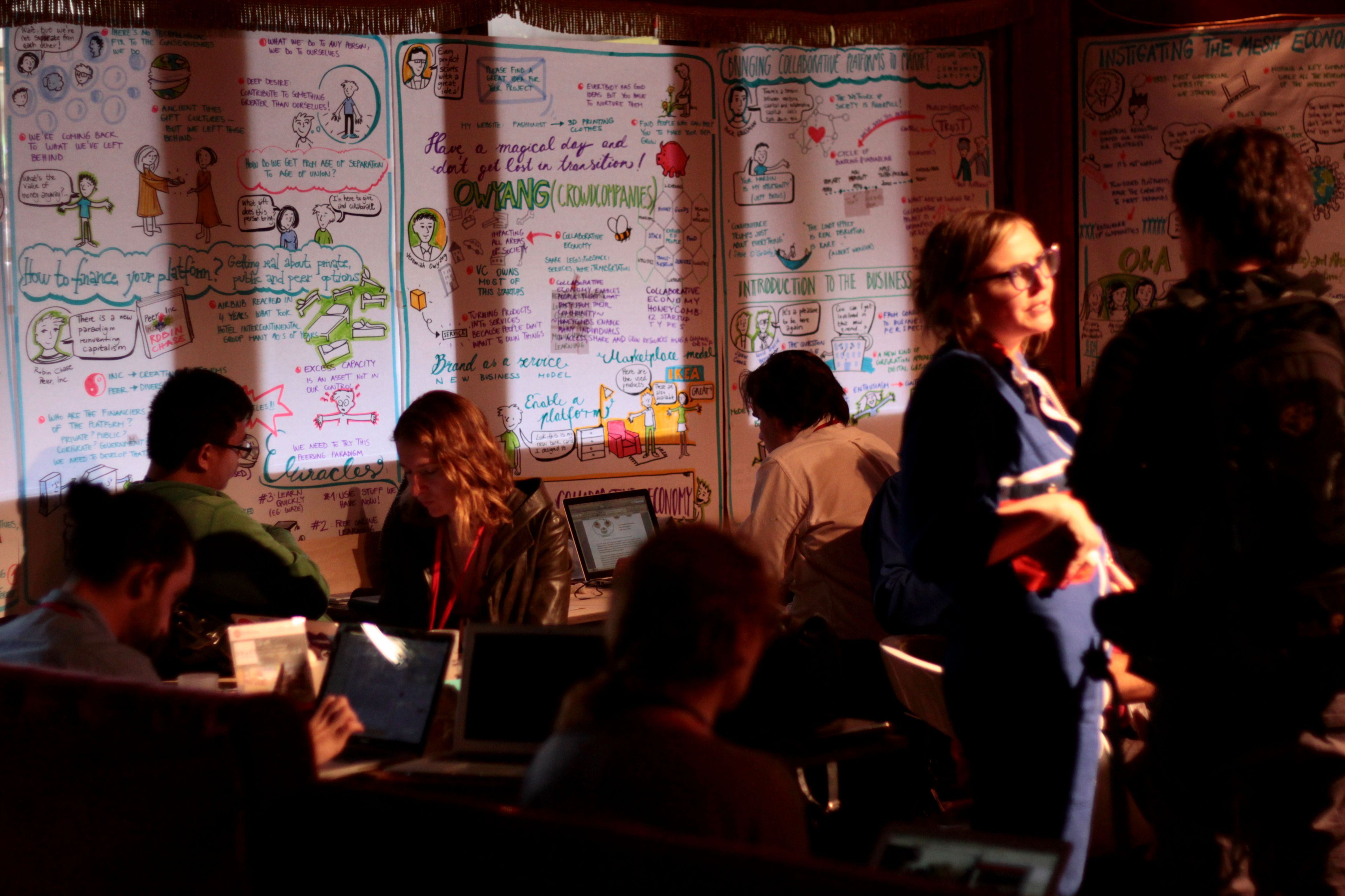 HomeExchange intercambio de casas entre particulares para las vacaciones OuiShare Fest 2015, coworking space, cabaret sauvage, paris