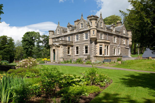 casas única, Escocia