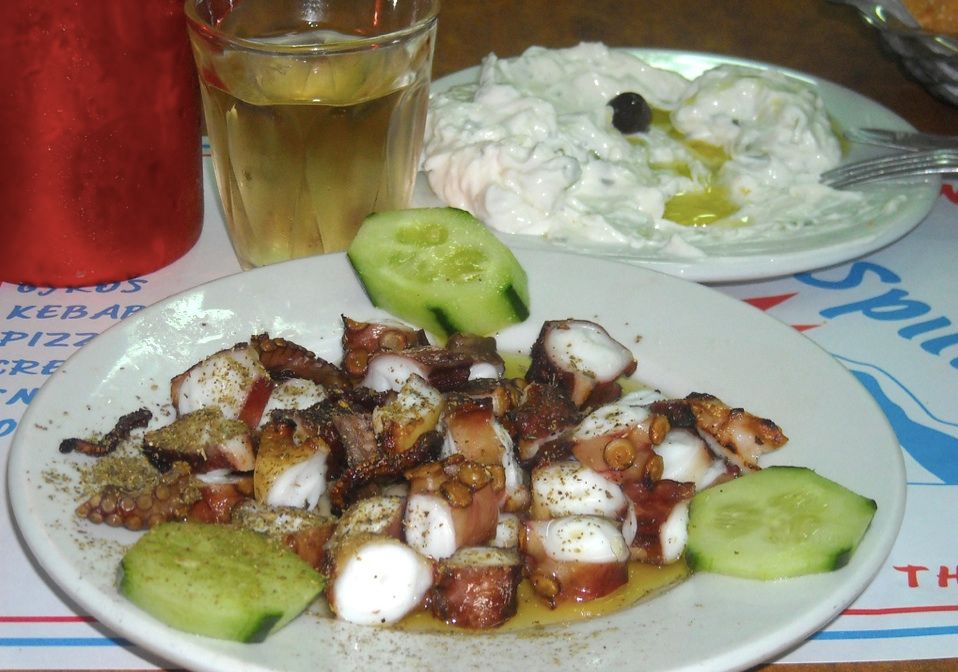 alt pulpo-tzatziki-grecia, title pulpo-tzatziki-grecia
