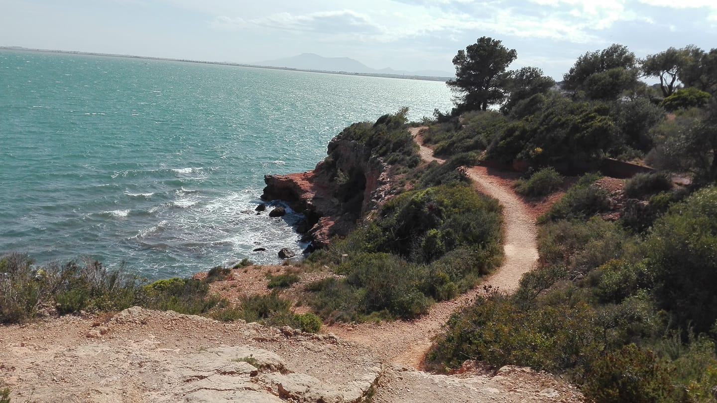 Alt GR-LAmpolla-Ametlla-tarragona, title GR-LAmpolla-Ametlla-tarragona