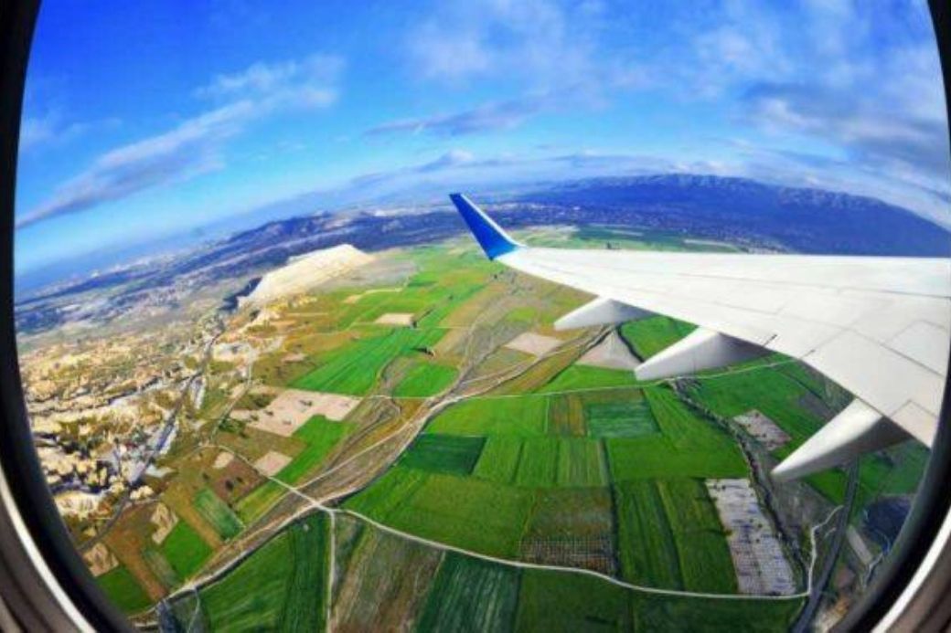 Alt vuelos-baratos-avion-intercambio-de-casas, title vuelos-baratos-avion-intercambio-de-casas