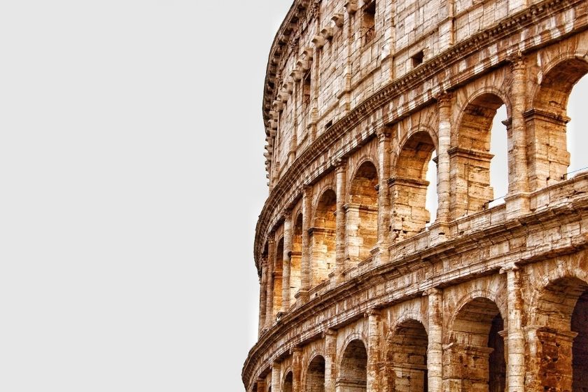 Alt Roma_ciudades-de-Europa_coliseo_intercambio-de-casas, title Roma_ciudades-romanticas_coliseo_intercambio-de-casas