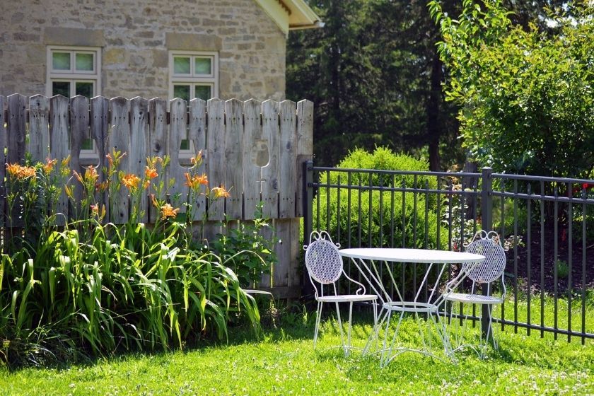 Alt jardin_viajes-en-pareja_san-valentin_intercambio-de-casas, title jardin_viajes-en-pareja_san-valentin_intercambio-de-casas