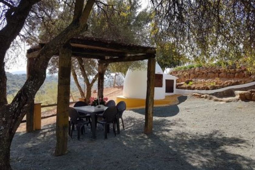 alt Archidona_vacaciones-de-verano_cortijo_HomeExchange, title Archidona_vacaciones-de-verano_cortijo_HomeExchange