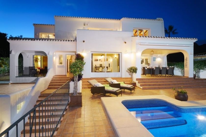 casas con piscina en Alicante