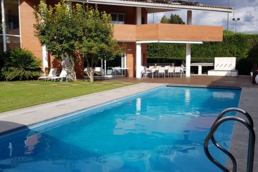 alt Gerona_vacaciones-en-Espan-a_HomeExchange, title Gerona_vacaciones-en-Espan-a_HomeExchange