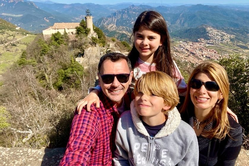 alt vacaciones-en-familia_intercambio-de-casas_selfie, title vacaciones-en-familia_intercambio-de-casas_selfie
