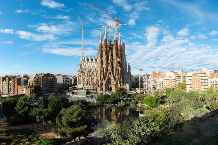 alt sagrada-familia_que-hacer-en-barcelona_intercambio-de-casas, title sagrada-familia_que-hacer-en-barcelona_intercambio-de-casas
