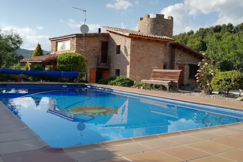 Alt Casa-rural-con-piscina_Catalunya_HomeExchange, title Casa-rural-con-piscina_Catalunya_HomeExchange