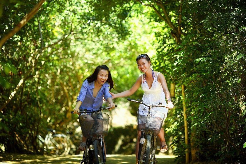 transporte alternativo y turismo sostenible