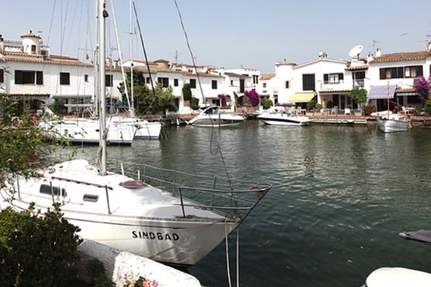 vacaciones baratas en la costa brava