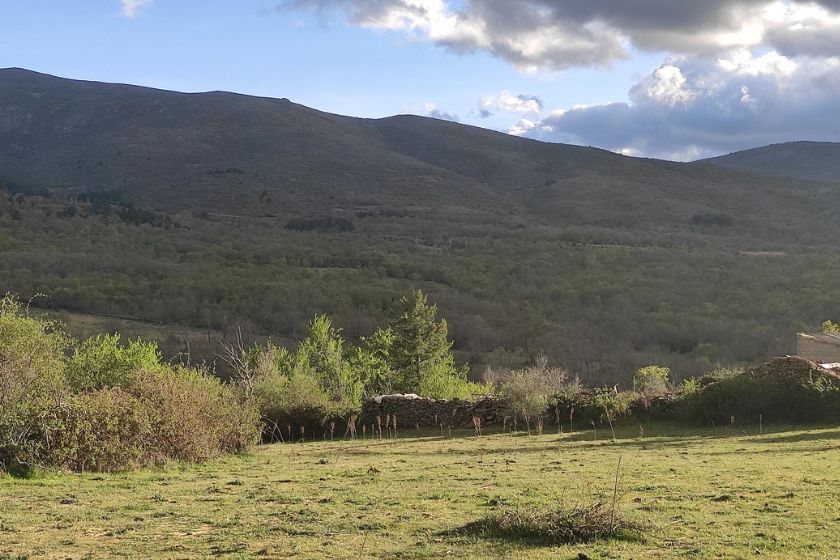 Senda de la garganta de los montes en Madrid