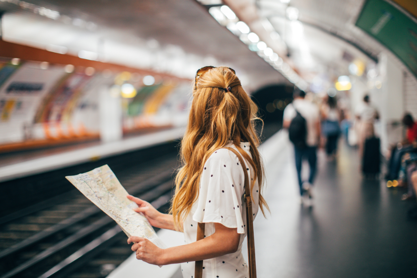 Viajar a París barato transporte