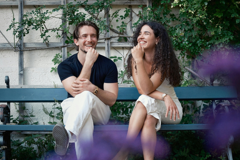 HomeExchange VS Couchsurfing