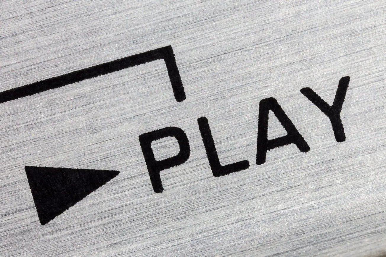 Spotify's "Plays" Metric: A Turning Point in Podcast Analytics