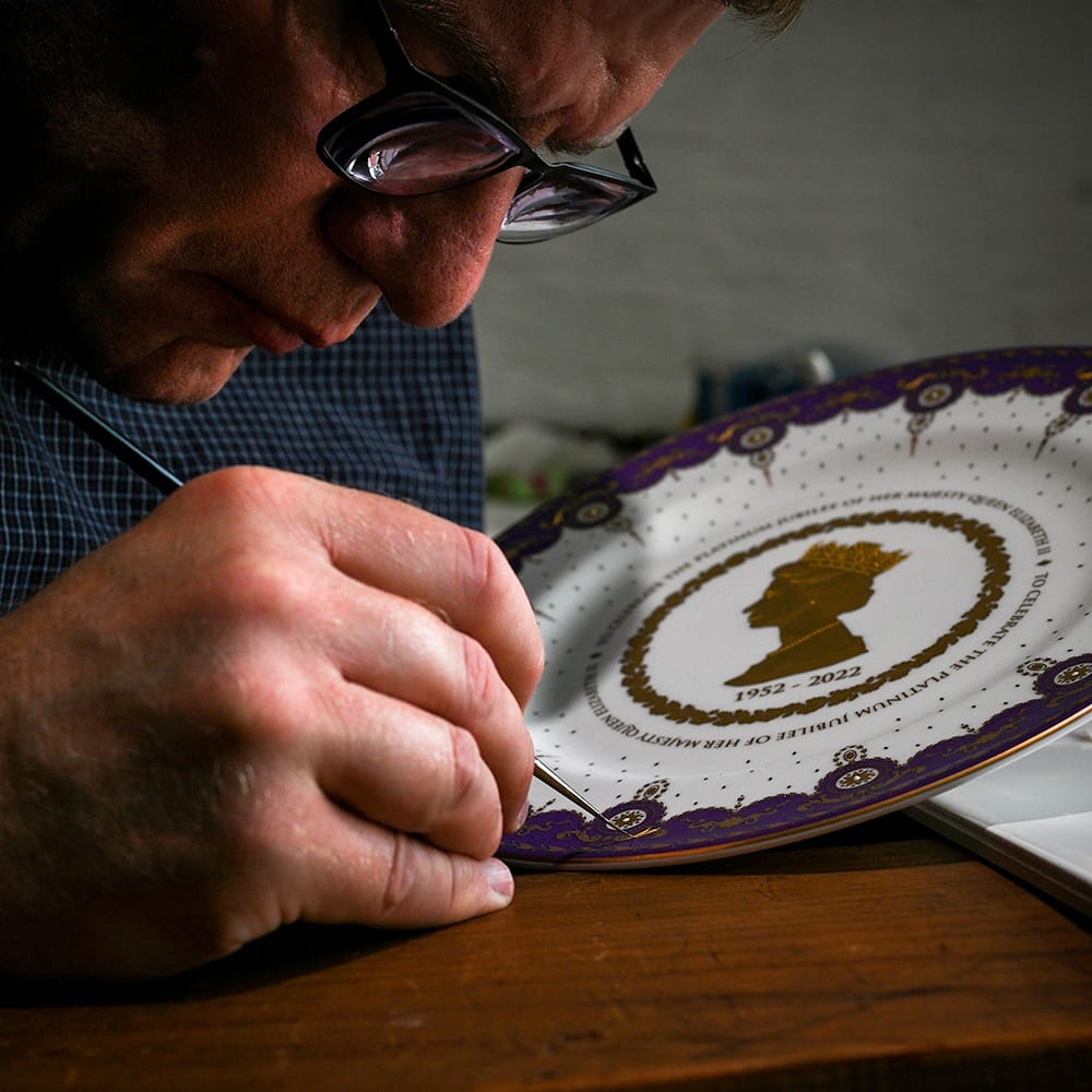 Lee Price - Prestige Ceramic Artist at Duchess China 1888 Prestige
