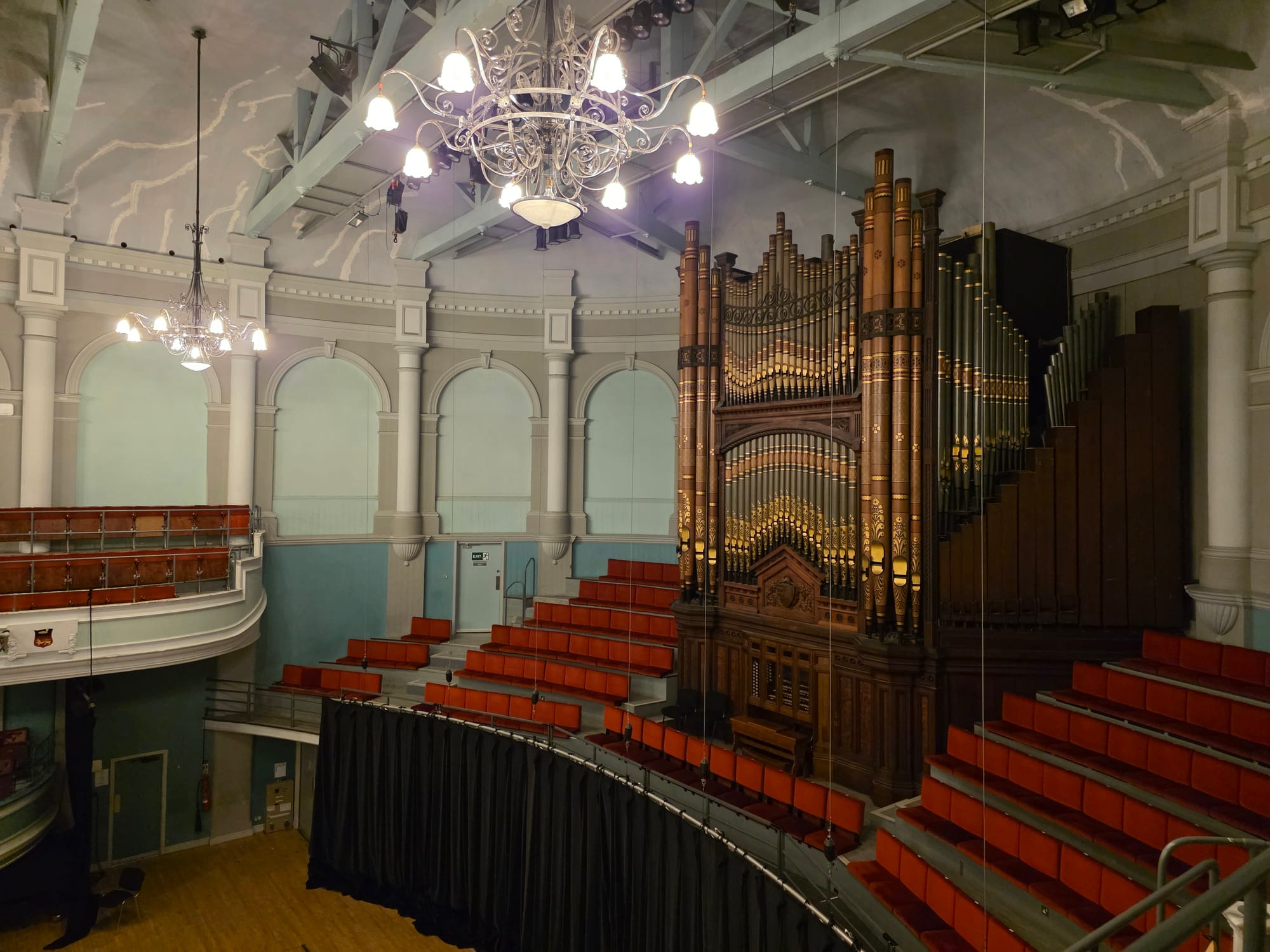 Victoria Hall, Hanley