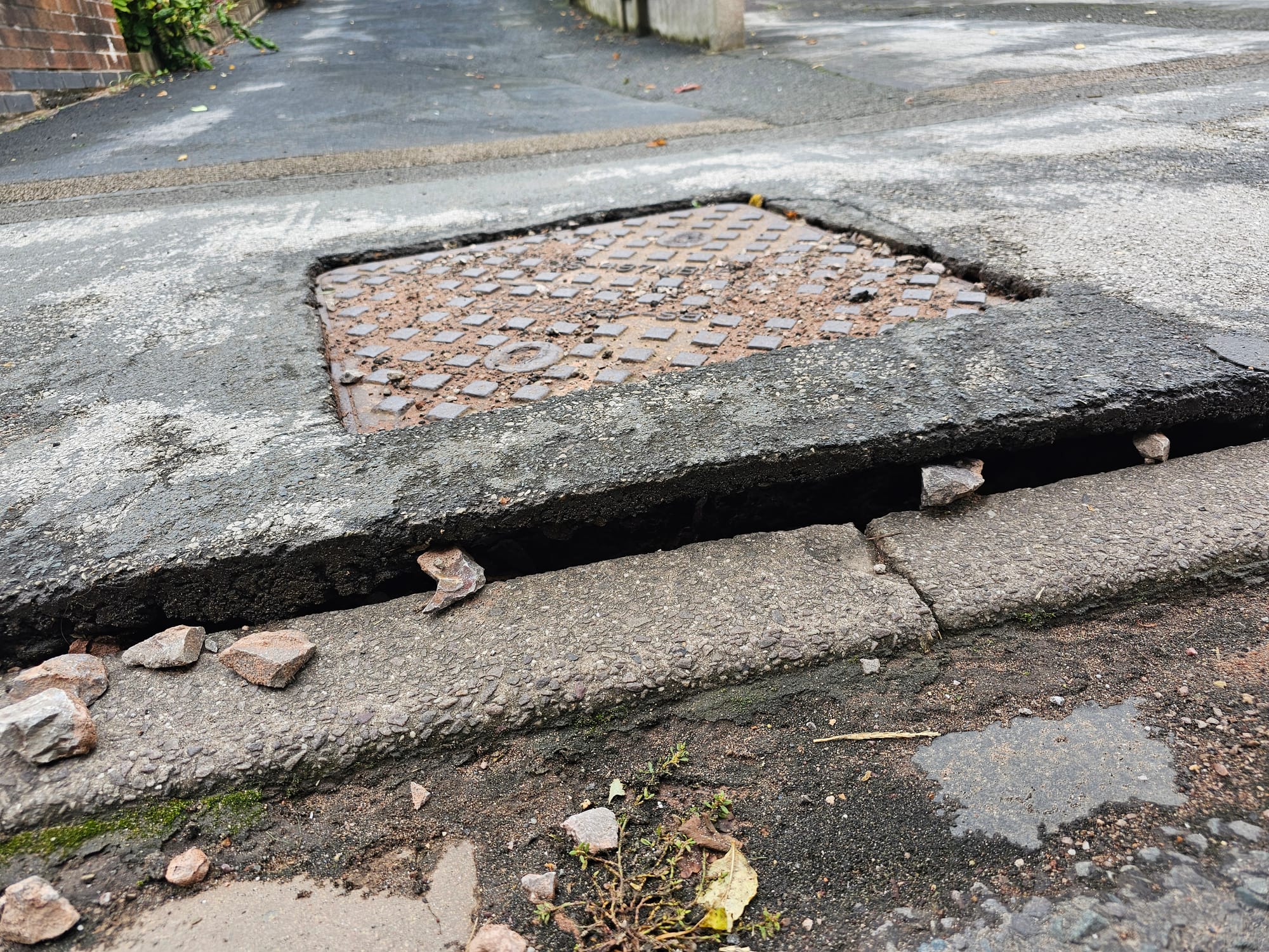 Staffordshire Crews Repair 4,750 Potholes in Record July