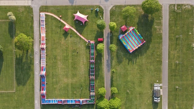 UK's biggest inflatable obstacle course is coming to Tamworth Castle this month, as part of 10th anniversary UK tour