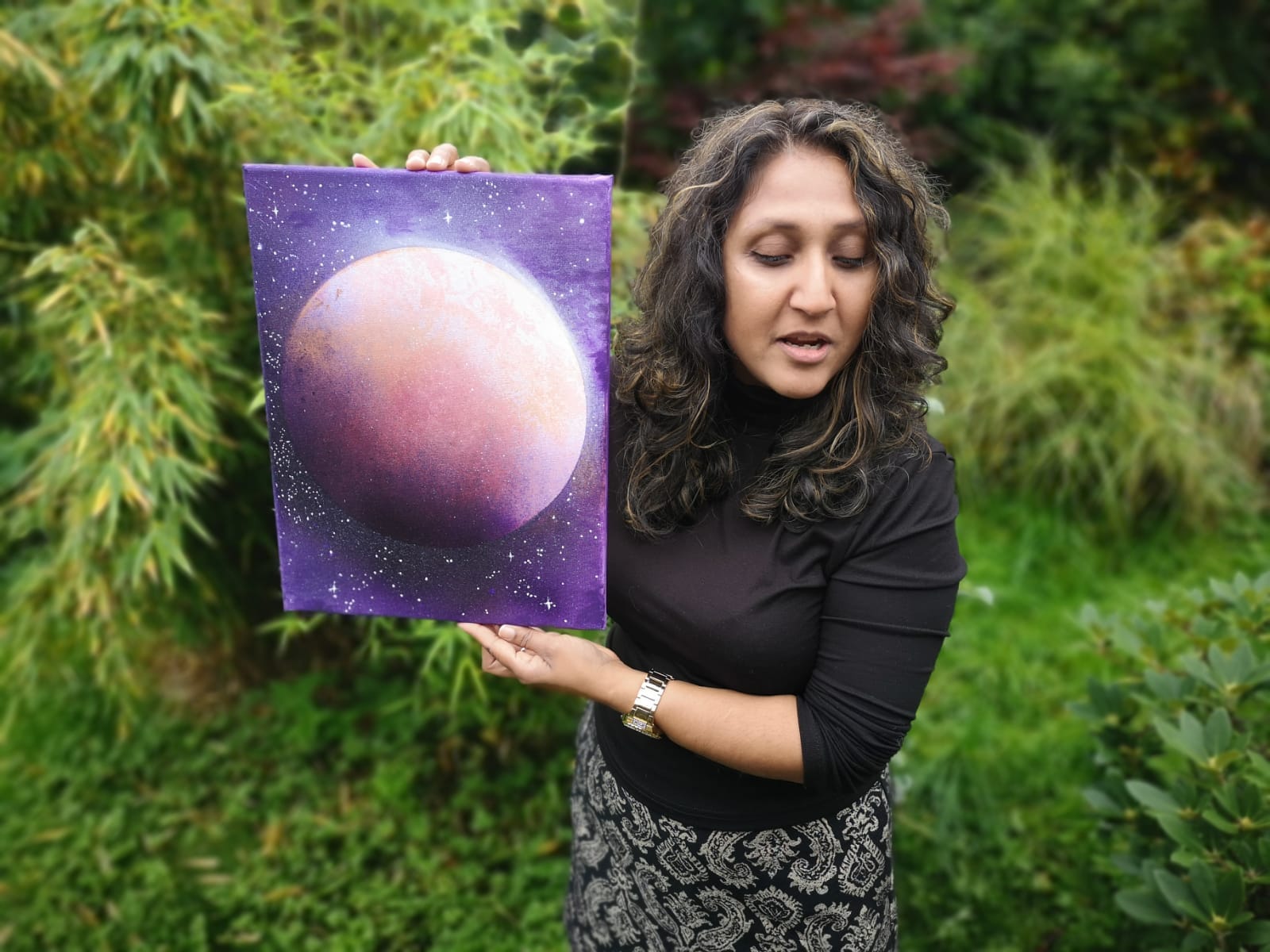 Internationally Exhibited Artist Simmi Sandhu Brings The Divine Feminine to Great Wood Hall