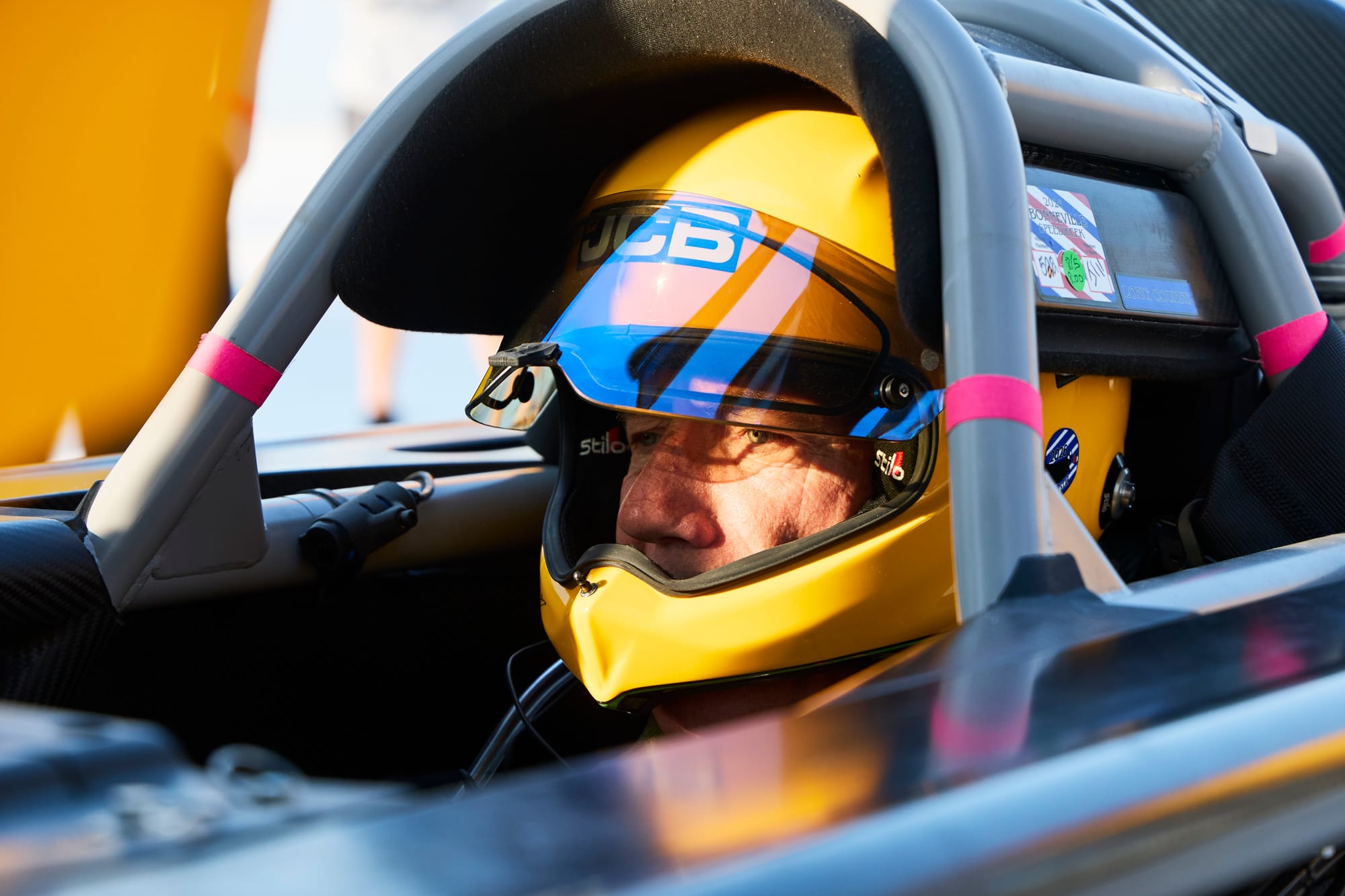 JCB Hydromax Powers To 368.347mph On Road To FIA Record Attempt